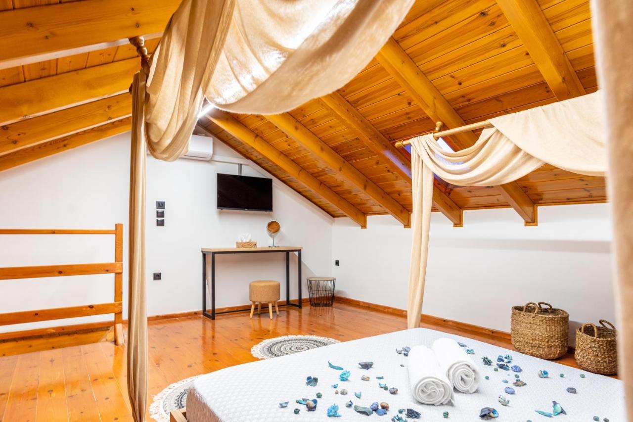 Eagle'S Nest City Apartments Aigio Esterno foto